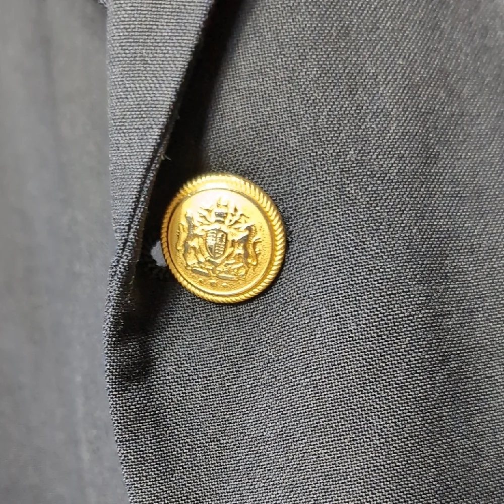 Nordstrom | Vintage 100% Wool Classic Dark Navy Blazer with Gold Accents Size 46